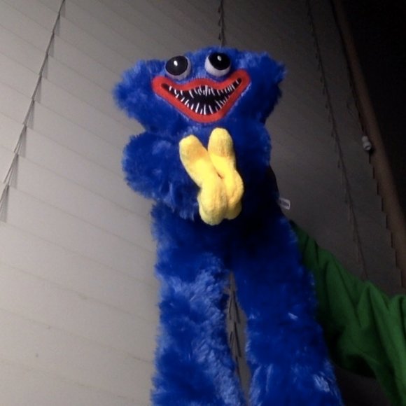 Huggy Wuggy Squishmallow - Picture 5 of 6